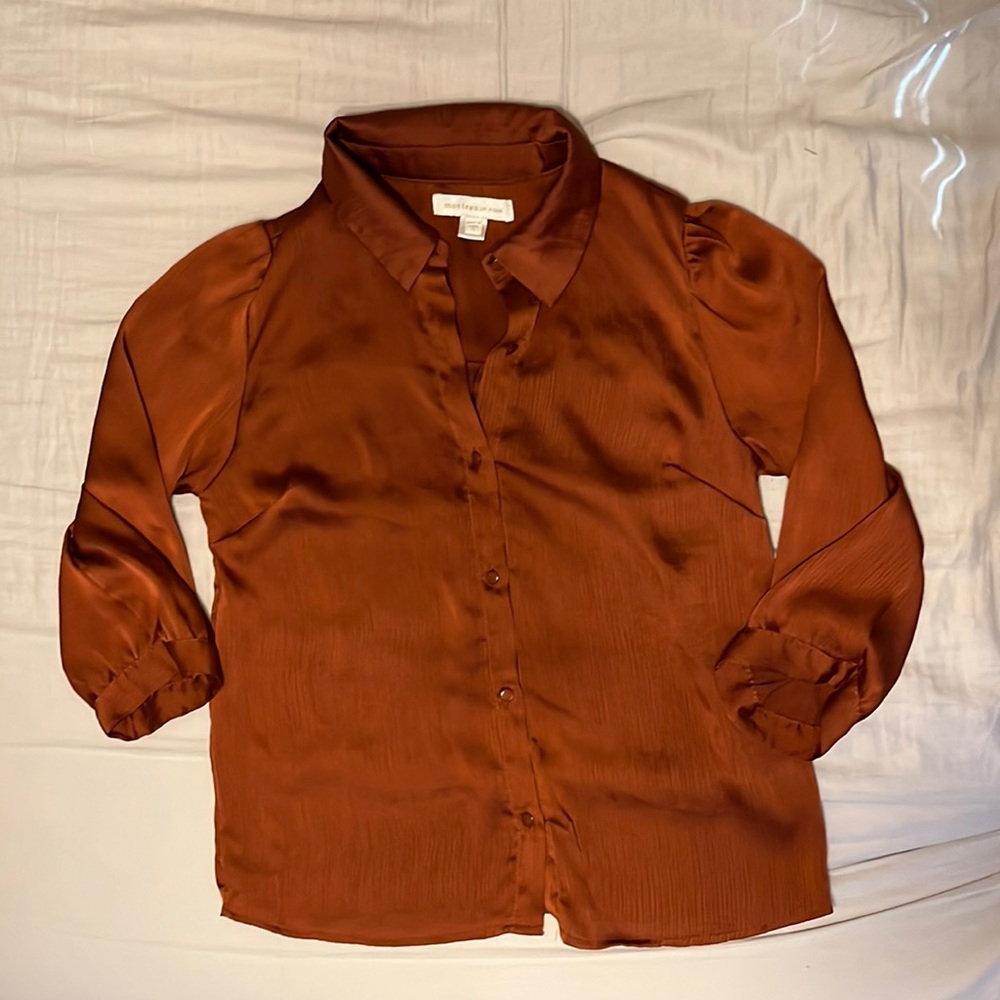 Monteau Button Down